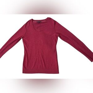 Banana Republic Women's Scoop Neck Sweater - Berry- Made of Italian Yarn